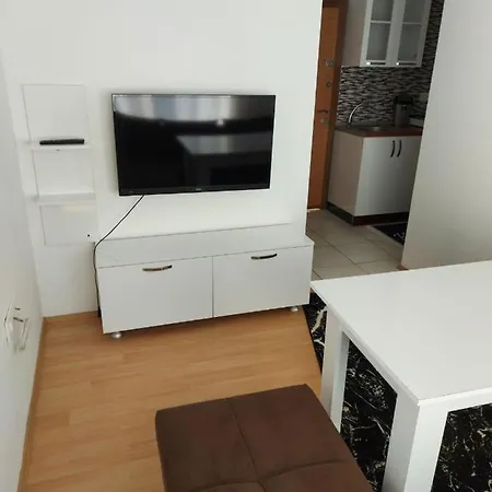 Apartment Kampus Apart 3 *